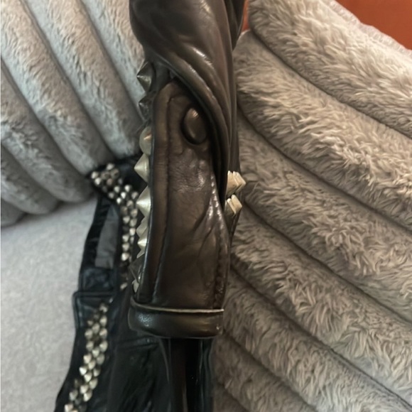 True Religion Vintage  Fabulous softest   Studded Leather vestSZ Med runs Small - Picture 9 of 16